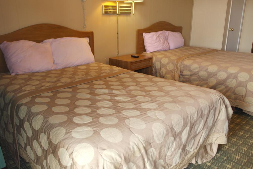 Interstate Motel Wills Point Экстерьер фото